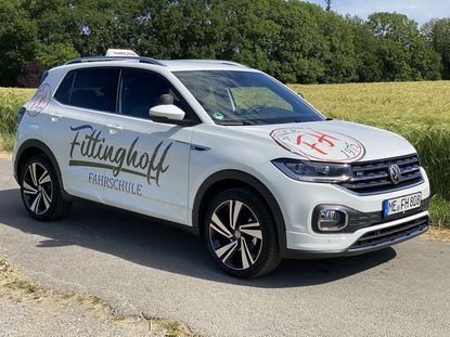 VW T-Cross   (Automatik) VW T-Cross   (Automatik)